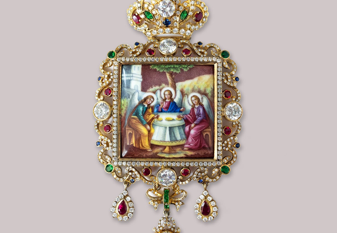 Панагія з образом Пресвятої Трійці - подарунок Архієпископа Афінського Христодула
